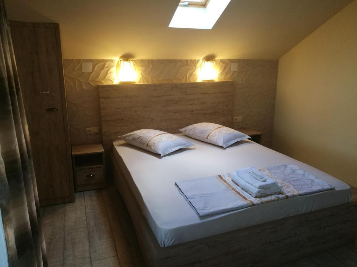 Pensiunea Dely_Cios Vălenii de Munte Extérieur photo