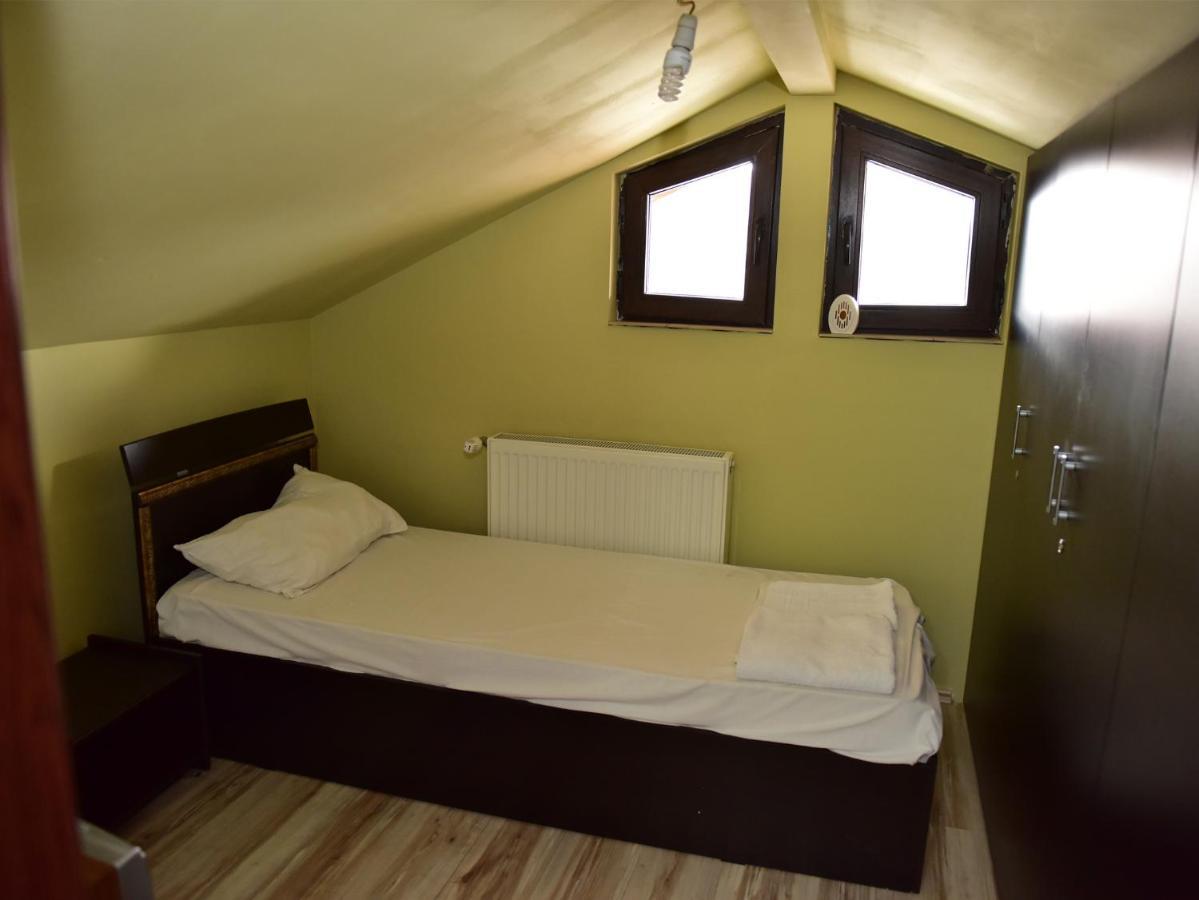 Pensiunea Dely_Cios Vălenii de Munte Extérieur photo